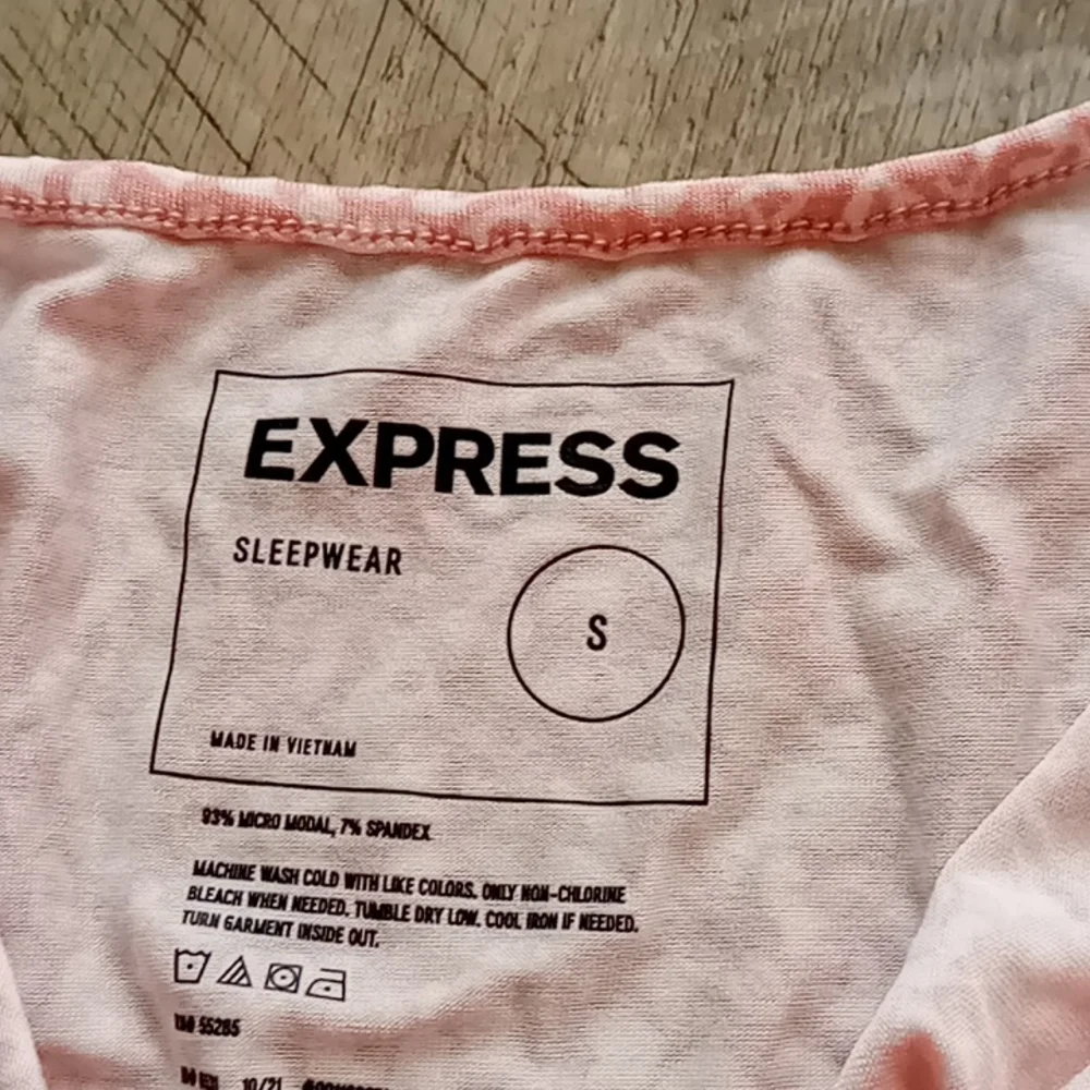Express size small